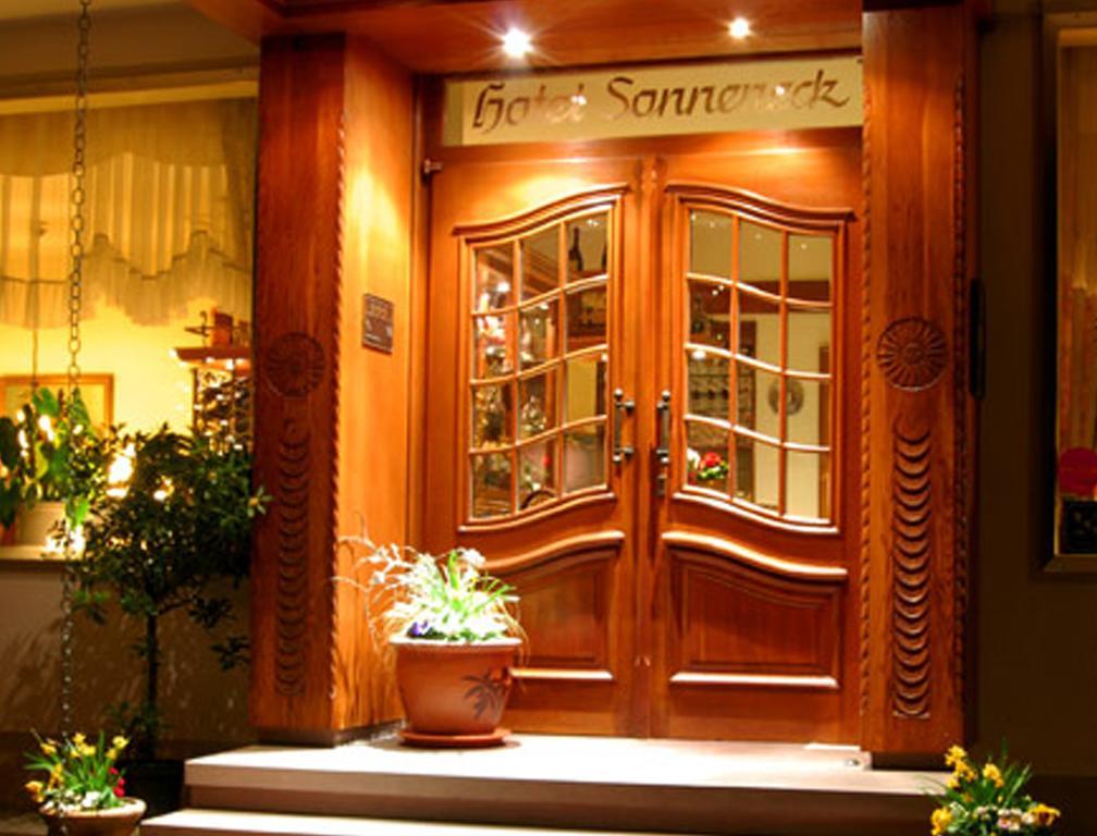 Landhotel Sonneneck - Breuna Im Naturpark Exterior photo